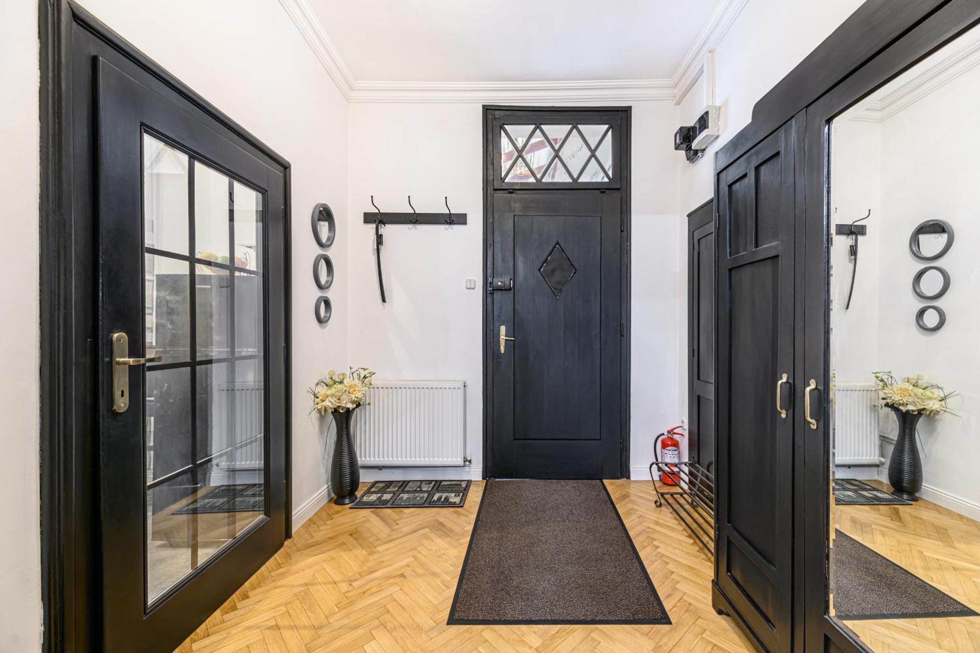 Colins Place Brasov Ngoại thất bức ảnh
